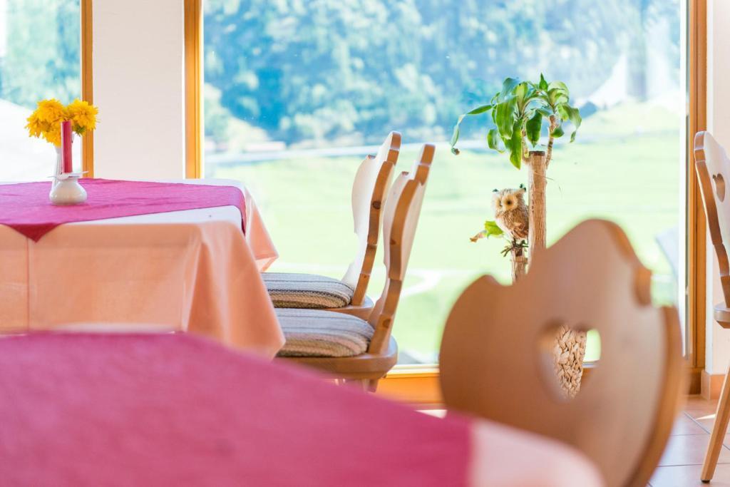 Hotel Cuntera Curaglia Екстер'єр фото