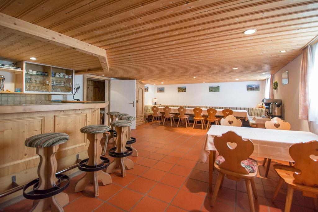 Hotel Cuntera Curaglia Екстер'єр фото