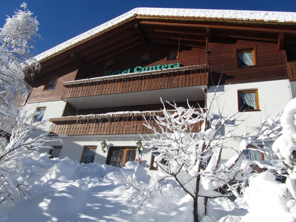 Hotel Cuntera Curaglia Екстер'єр фото